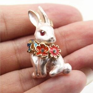 Floral Accented enamel Rabbit bunny 🐰 Brooch